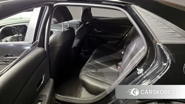 Hyundai Avante (CN7) 2020 Черный из Кореи, фото 2