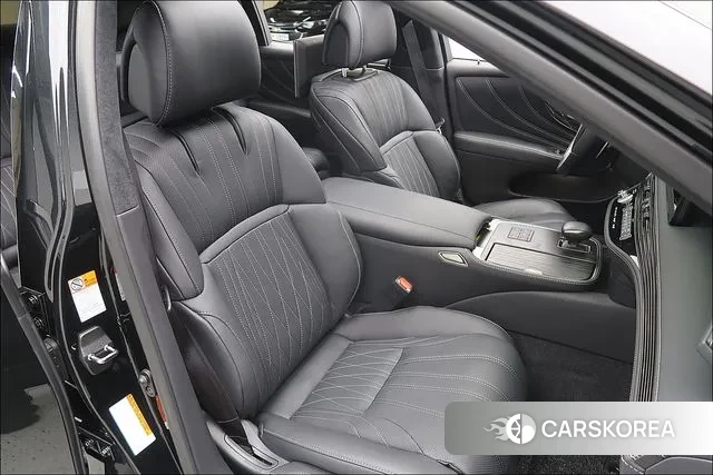 Lexus LS500 5th generation 2024 Черный из Кореи, фото 2