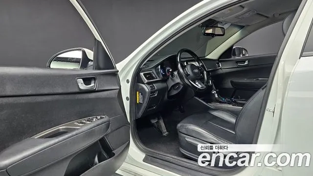 Kia The New K5 2nd generation 2018 Белый из Кореи, фото 2