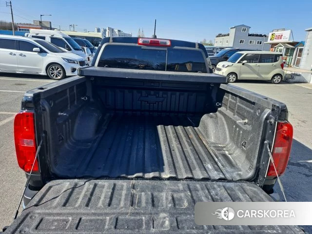 Chevrolet (GM Daewoo) Real New Colorado 2021 Черный из Кореи, фото 2