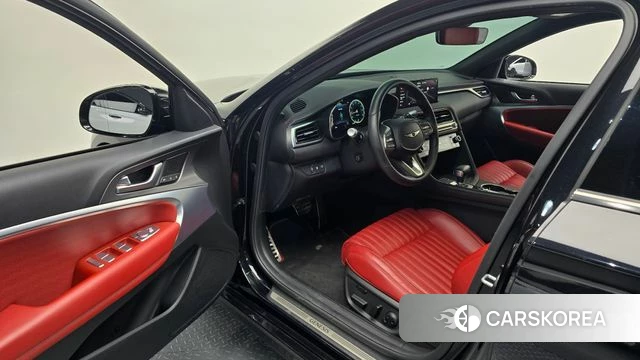 Genesis The New G70 2023 Черный из Кореи, фото 2