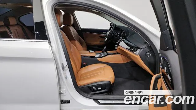 BMW 5 Series (G30) id 2674154 из Кореи 2