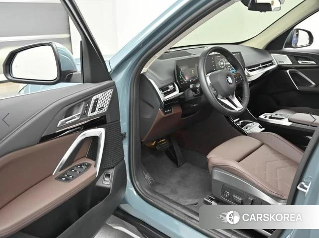 BMW X1 (U11) 2025 Синий нефрит из Кореи, фото 2