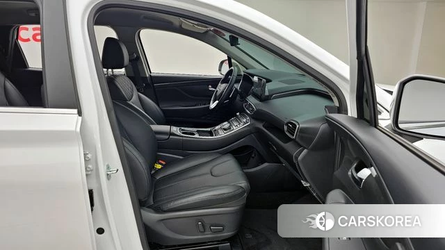 Hyundai The New Santa Fe 2022 Белый из Кореи, фото 2