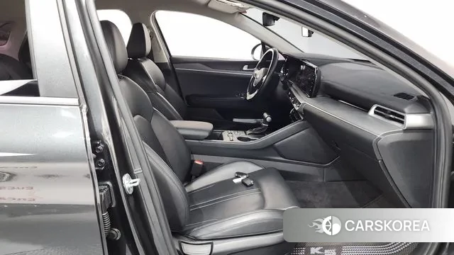 Kia K5 3rd generation 2021 Серый из Кореи, фото 2