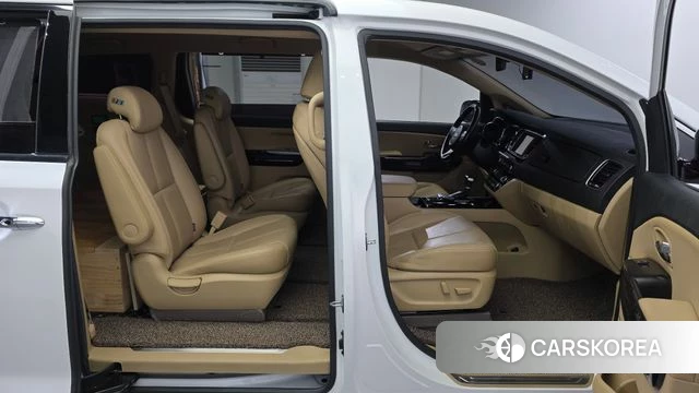 Kia The New Carnival 2019 Белый из Кореи, фото 2