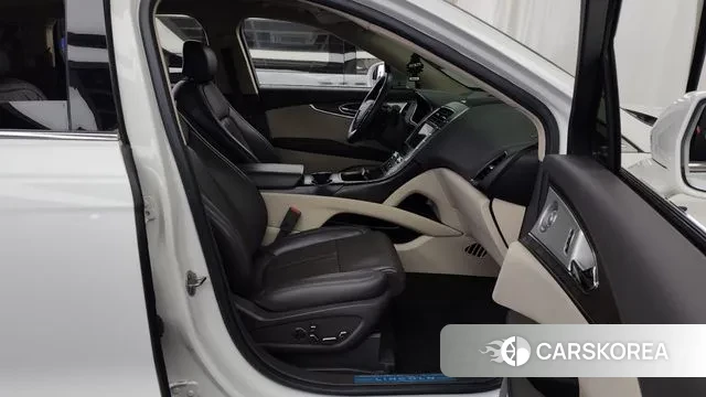 Lincoln Nautilus First generation 2020 Белый из Кореи, фото 2