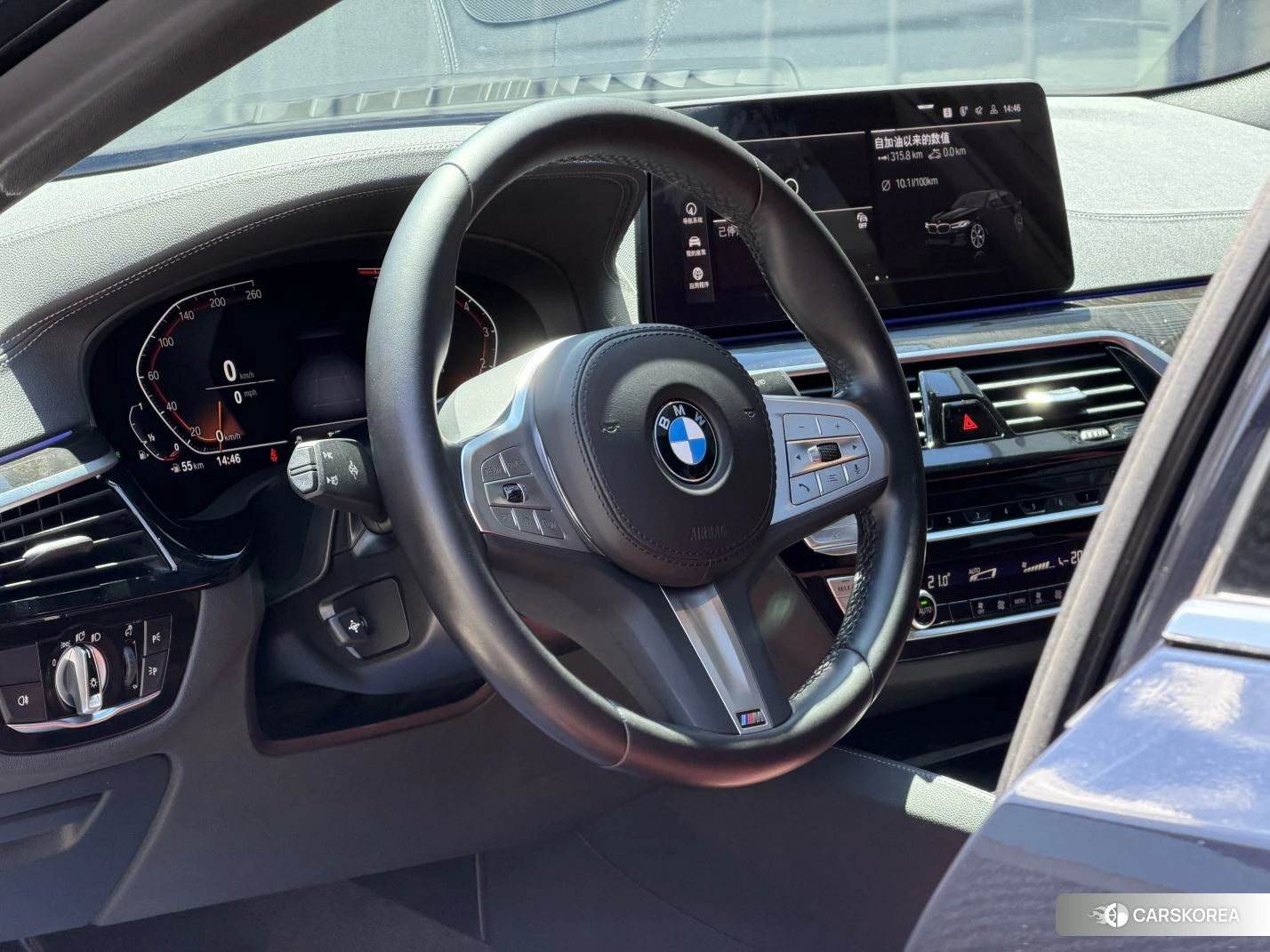 BMW 5 series 2022 Черный из Китая, фото 2