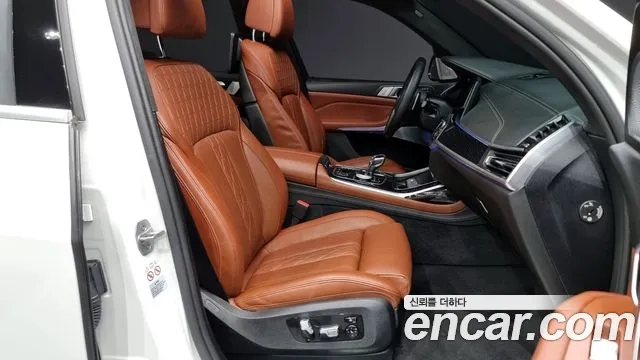 BMW X7 (G07) 2020 Белый из Кореи, фото 2