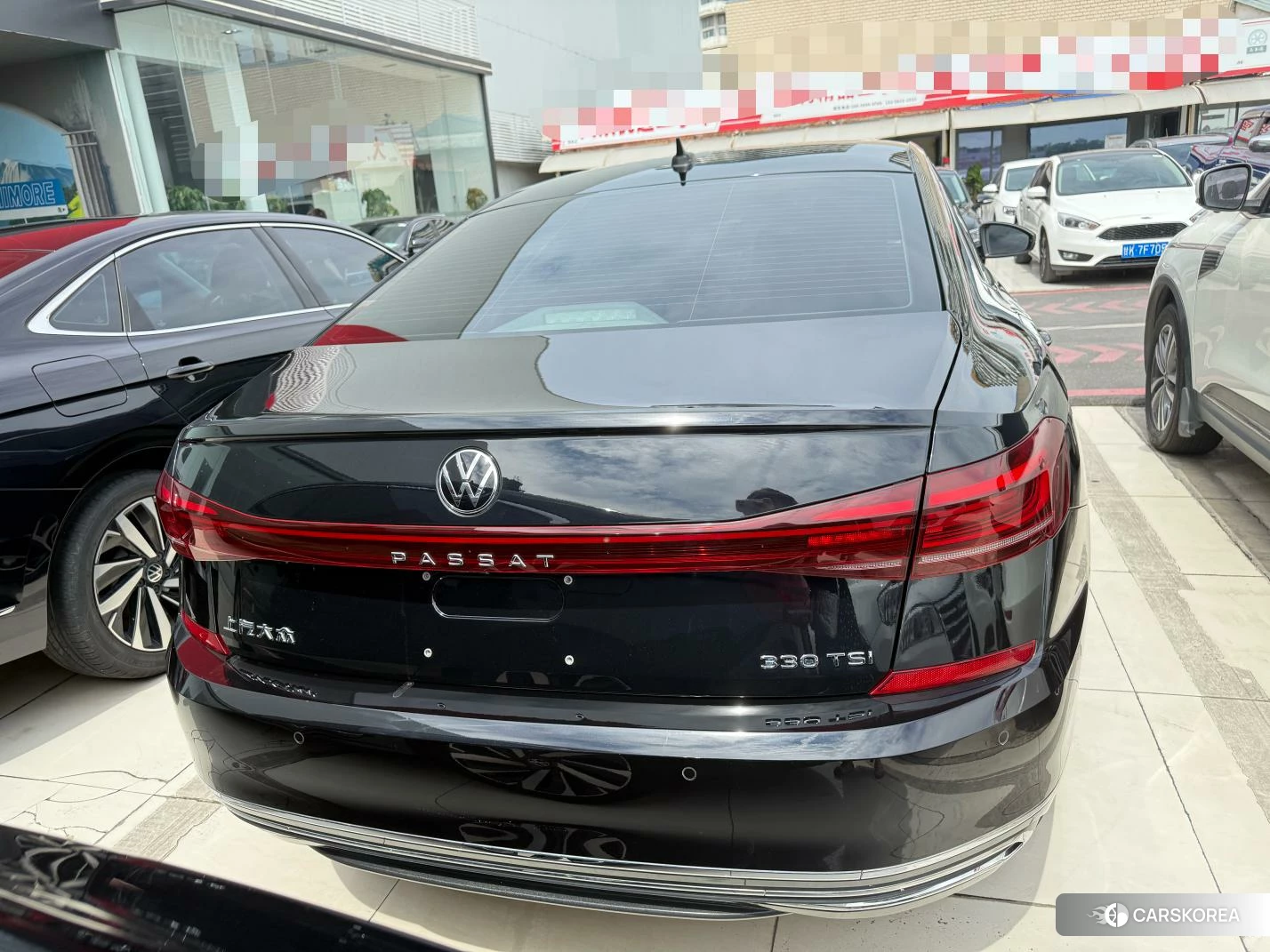 Volkswagen Passat 2023 Черный из Китая, фото 2