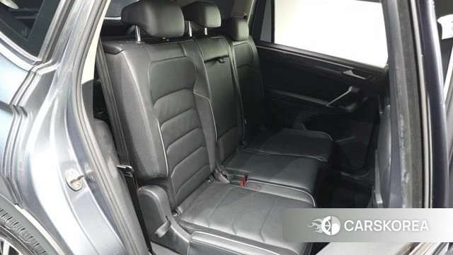 Volkswagen Tiguan Allspace 2020 Серый из Кореи, фото 2