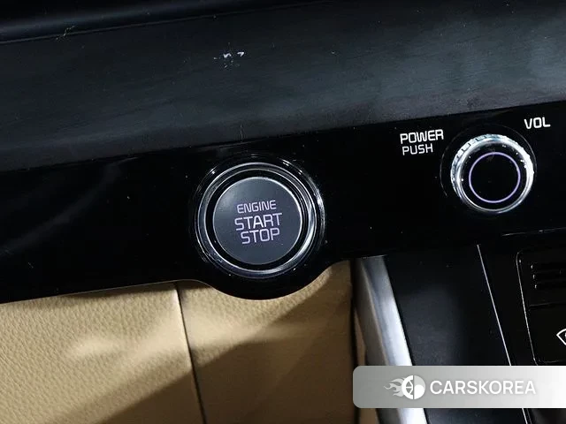 Kia Carnival 4th generation 2021 Черный из Кореи, фото 2