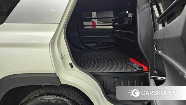 Ssangyong The New Torres 2024 Белый из Кореи, фото 2