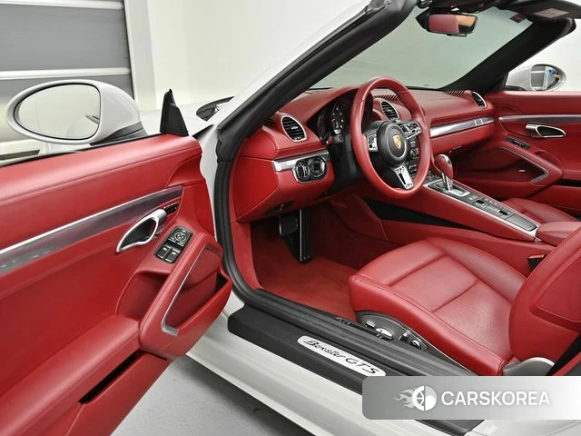 Porsche 718 Boxster 2024 Белый из Кореи, фото 2