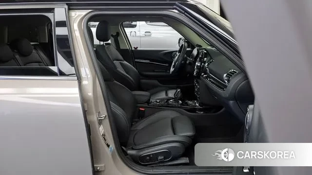 Mini Cooper Clubman 2021 Песочный из Кореи, фото 2