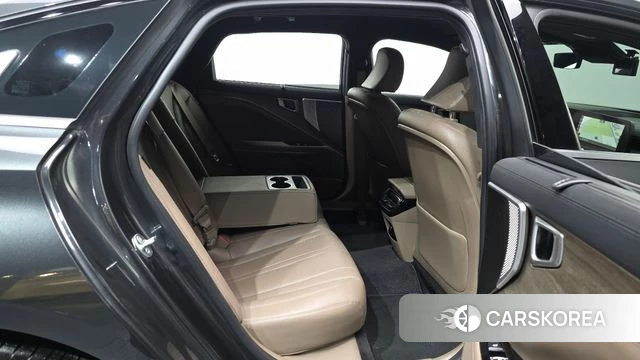 Kia K8 2023 Серый из Кореи, фото 2