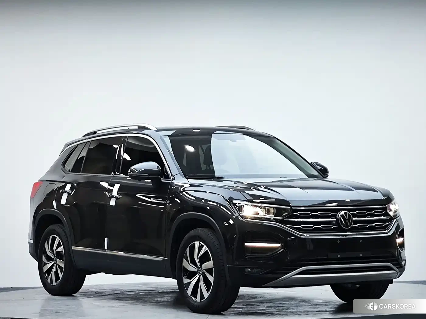 Volkswagen Tayron 2022 Черный из Китая, фото 2