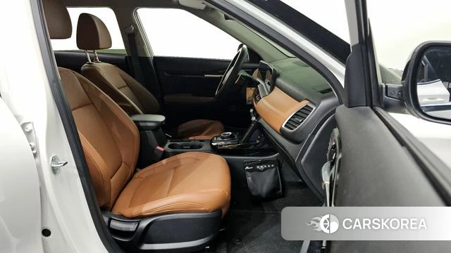 Kia The New Seltos 2023 Белый из Кореи, фото 2