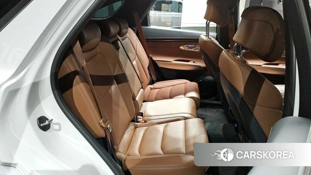 Genesis GV70 2022 Белый из Кореи, фото 2