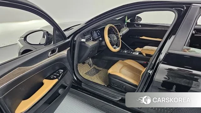 Kia K5 3rd generation 2022 Черный из Кореи, фото 2