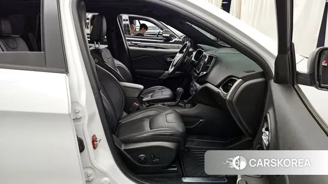 Jeep Cherokee (KL) 2021 Белый из Кореи, фото 2