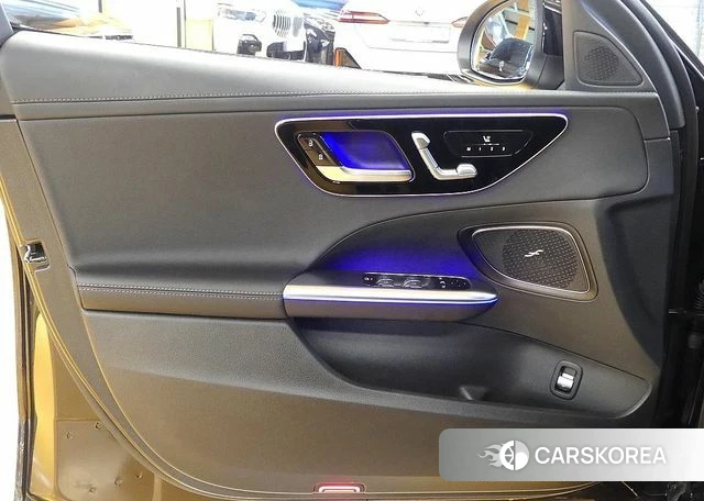 Mercedes-Benz C-Class W206 2023 Черный из Кореи, фото 2