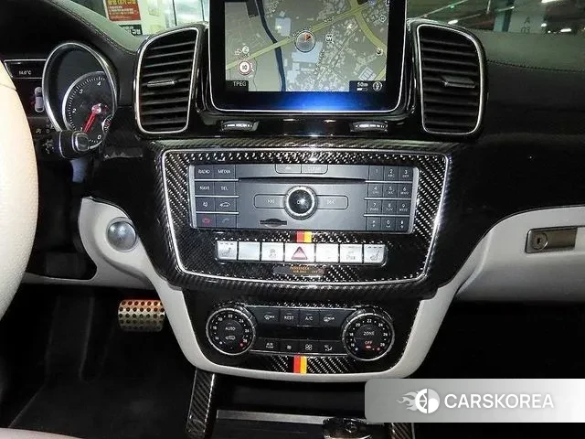 Mercedes-Benz GLE - Class W166 2018 Черный из Кореи, фото 2