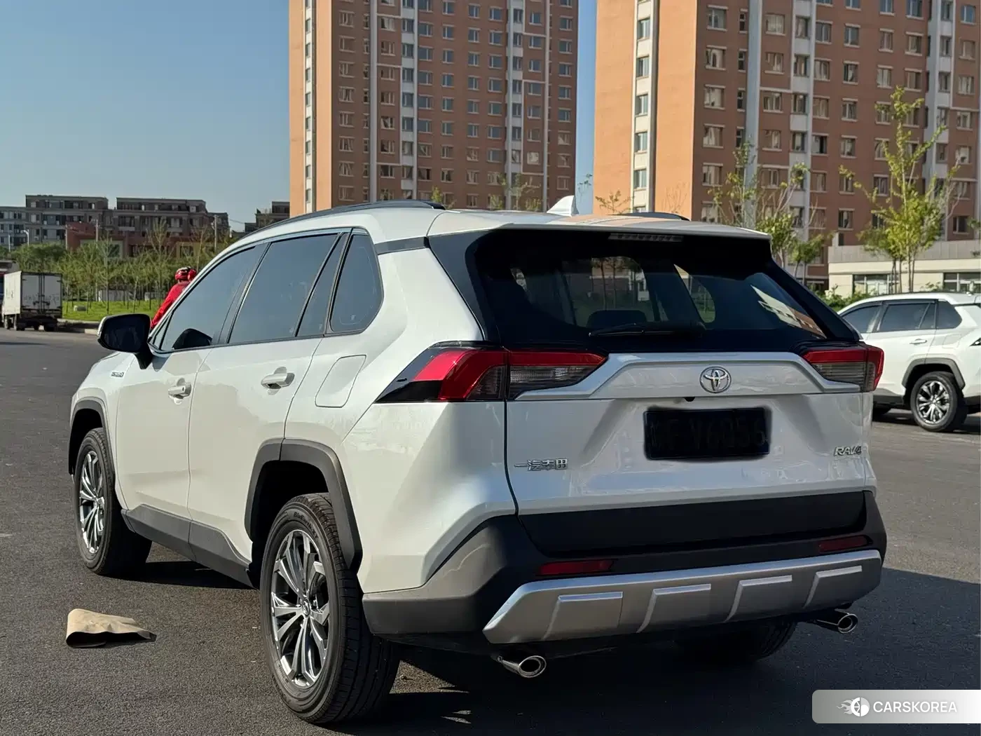 Toyota RAV4 2025 Белый из Китая, фото 2