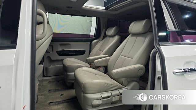 Kia The New Carnival 2019 Белый из Кореи, фото 2