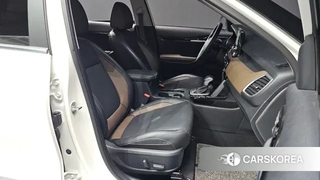 Kia Seltos 2021 Белый из Кореи, фото 2