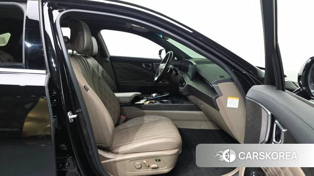 Kia K8 Hybrid 2023 Черный из Кореи, фото 2