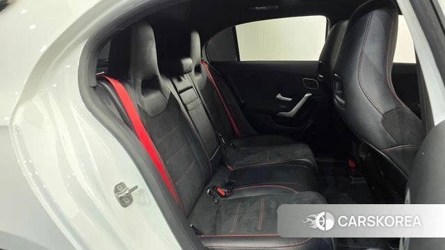 Mercedes-Benz A-Class W177 2025 Белый из Кореи, фото 2