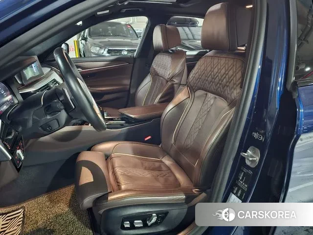 BMW 5 Series (G30) 2020 Синий из Кореи, фото 2