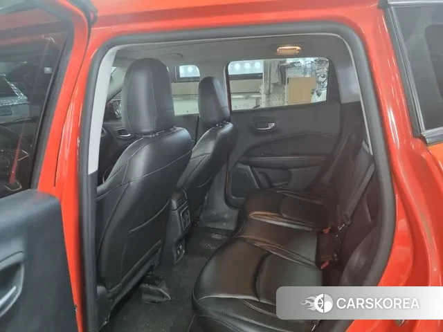 Jeep Compass 2nd Generation 2018 Красный из Кореи, фото 2