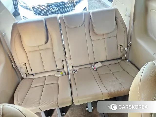 Kia The New Carnival 2018 Белый из Кореи, фото 2