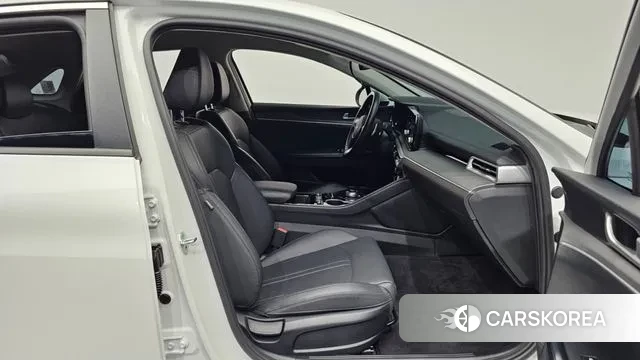 Kia K5 3rd generation 2022 Белый из Кореи, фото 2