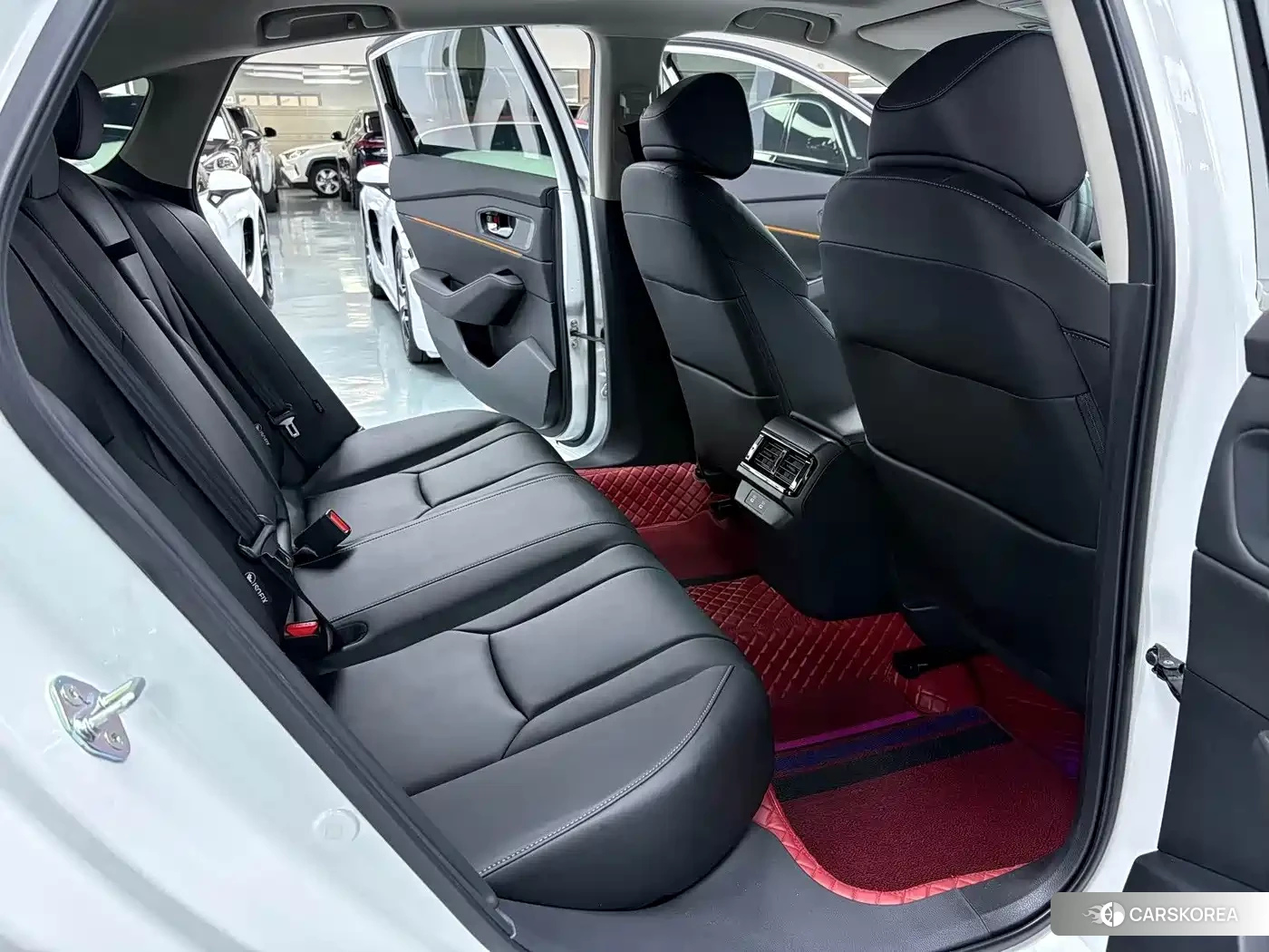 Honda Accord 2023 Белый из Китая, фото 2