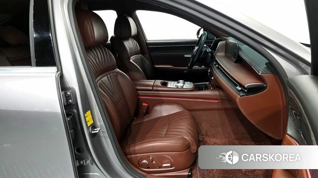 Genesis G90 (RS4) 2022 Серебристо-серый из Кореи, фото 2