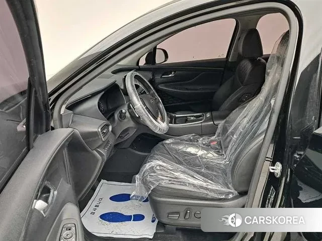 Hyundai The New Santa Fe 2021 Черный из Кореи, фото 2