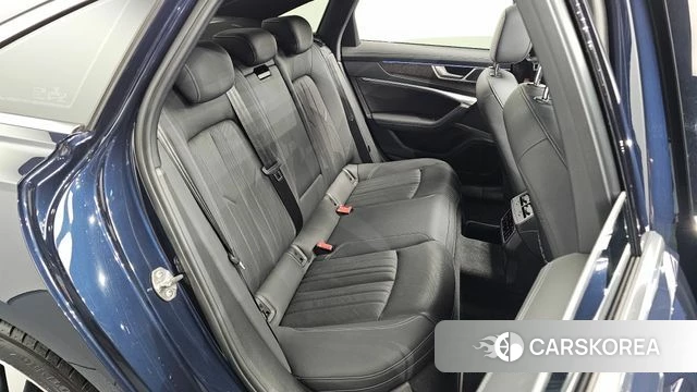Audi A6 (C8) 2021 Черный из Кореи, фото 2