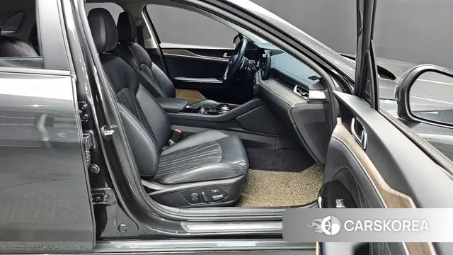 Kia K5 3rd generation 2021 Серый из Кореи, фото 2