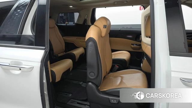 Kia Carnival 4th generation 2021 Белый из Кореи, фото 2