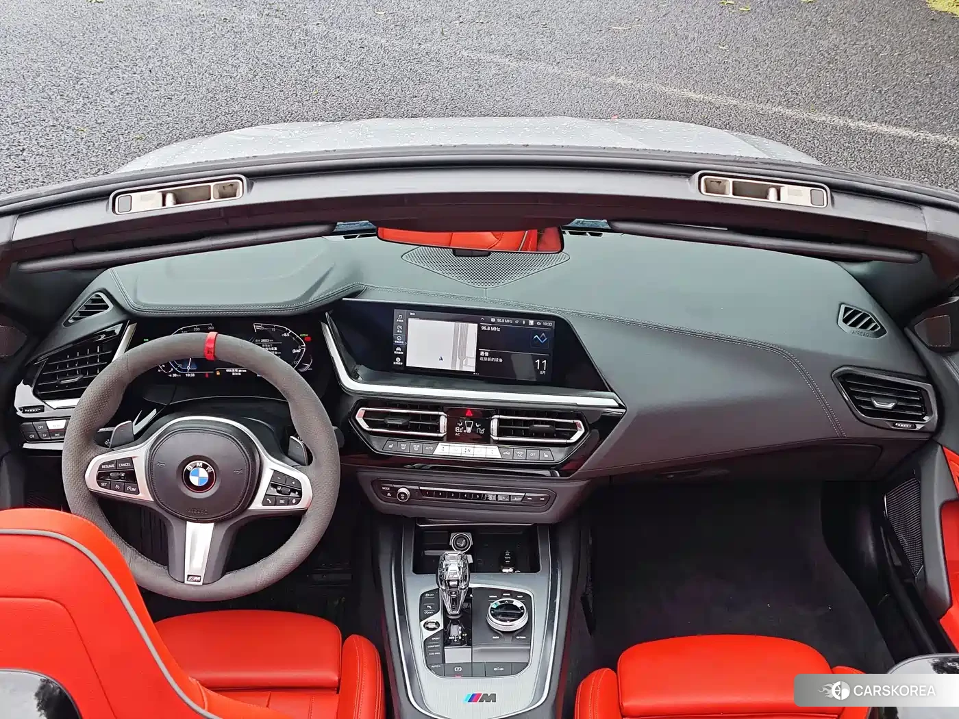 BMW Z4 2022 Silver/gray из Китая, фото 2