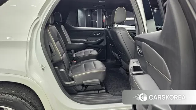 Chevrolet (GM Daewoo) Traverse 2023 Белый из Кореи, фото 2