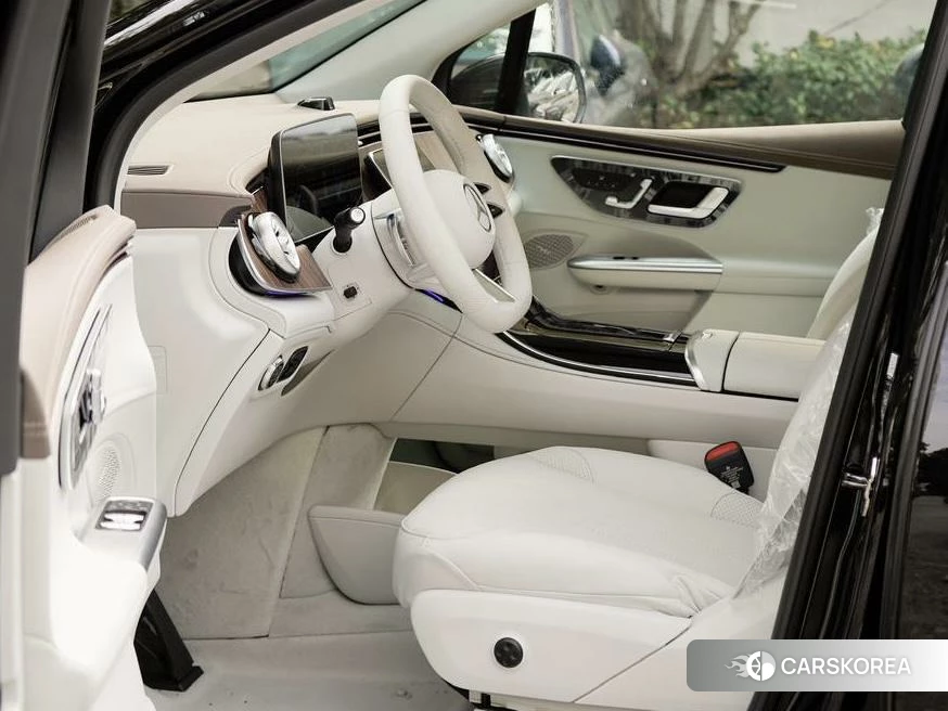 Mercedes-Benz EQE SUV 2024 Черный из Китая, фото 2