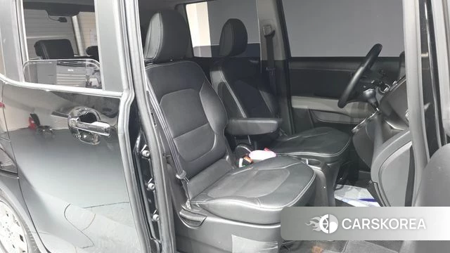 Kia The New Kia Ray 2023 Черный из Кореи, фото 2