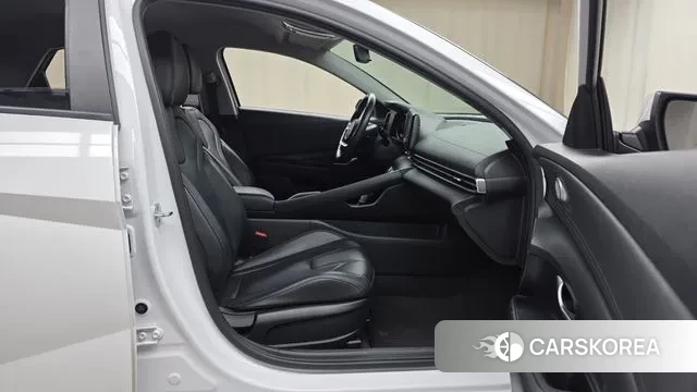 Hyundai Avante (CN7) 2021 Белый из Кореи, фото 2