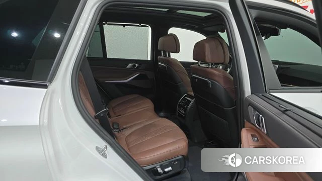 BMW X5 (G05) 2025 Белый из Кореи, фото 2