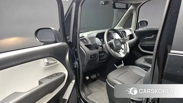 Kia The New Kia Ray 2022 Черный из Кореи, фото 2