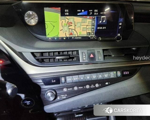 Lexus ES300h 7th generation 2019 Черный из Кореи, фото 2